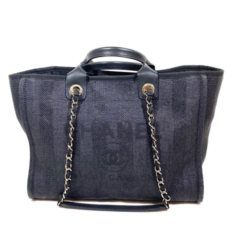 chanel deauville tote black stitch logo|Chanel deauville tote size comparison.